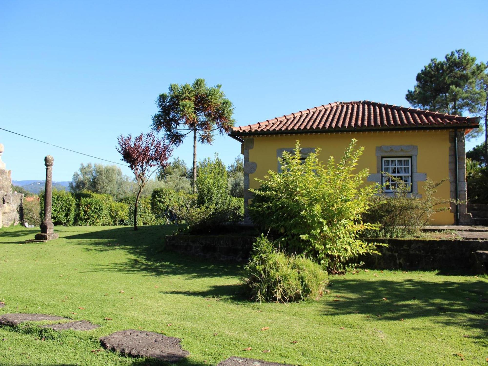 Beautiful Cottage On The Estate Of A Farm Ponte de Lima Exterior foto